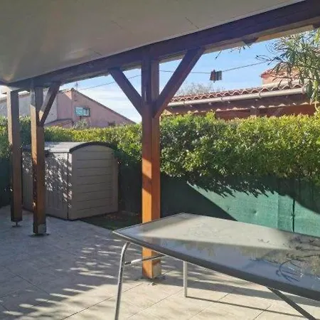 Villa, Famille, Piscine, Tennis, 100m Saint-Cyprien (Pyrenees-Orientales)