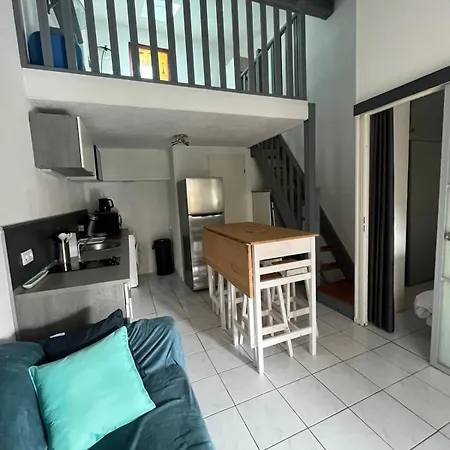 Villa Villa, Famille, Piscine, Tennis, 100m